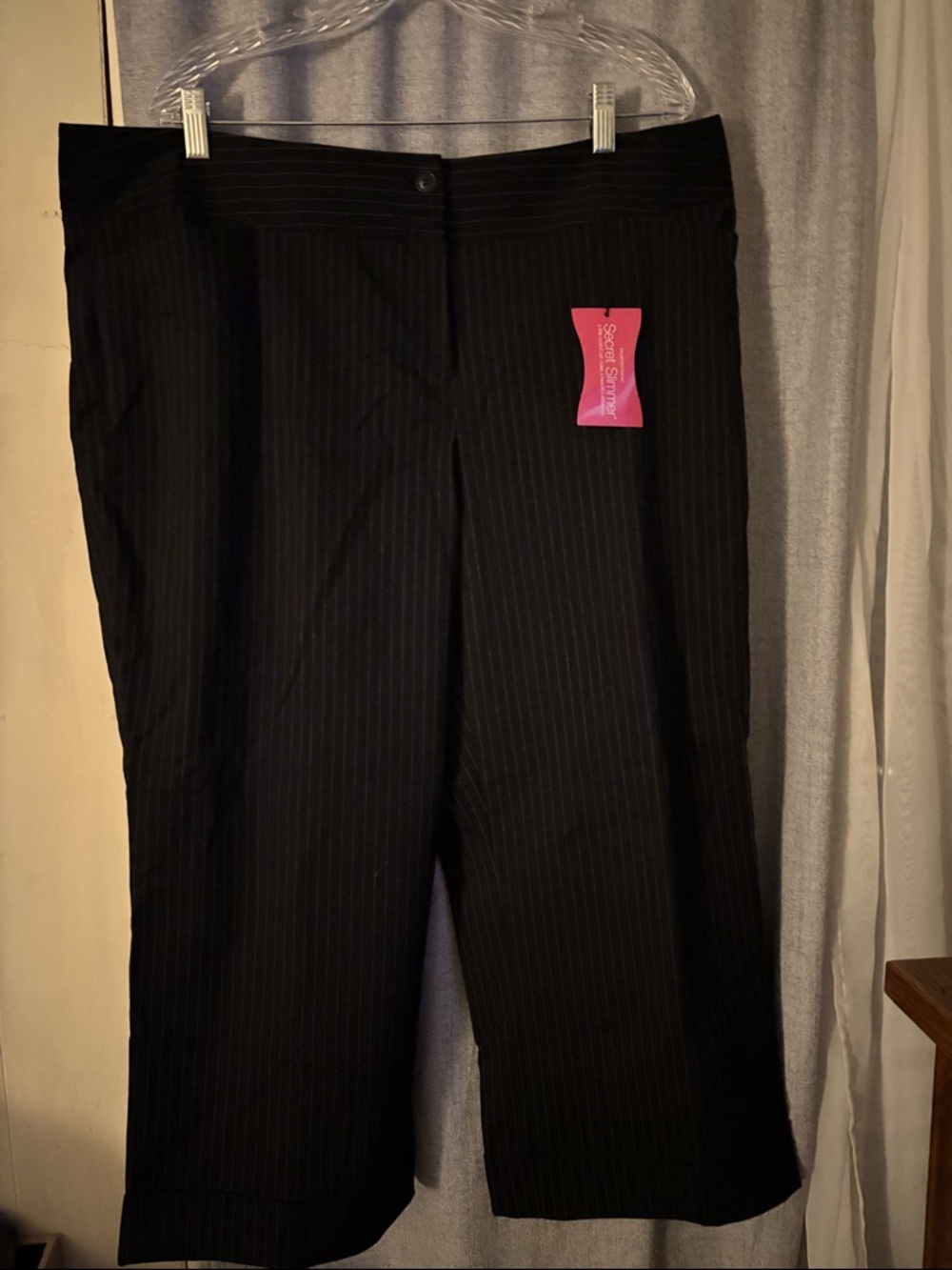 Lane Bryant Black Pinstripe Capris- women’s size 20
